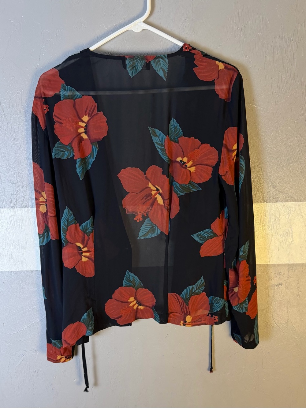 Carole Little Black Floral Side Tie Top - Picture 8 of 10